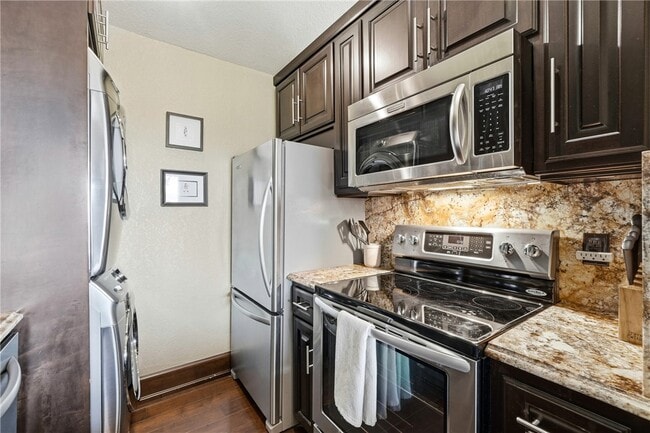 Photo - 14807 Dutchmans Dr