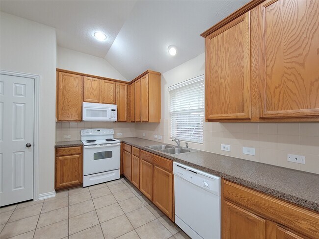 Photo - 6806 Haley Ct