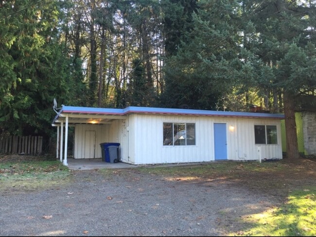 Building Photo - Bellevue Home