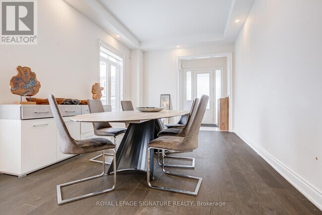 Photo - 71 Maple Fields Cir