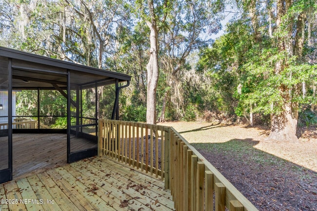 Photo - 212 Raintree Trail