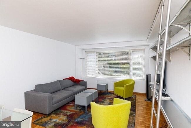 Building Photo - 2475 Virginia Ave NW Unit 515