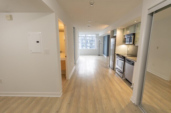 Photo - 25-4025 Telegram Mews