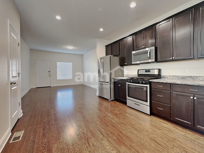 Photo - 1617 Silver Spur Ln