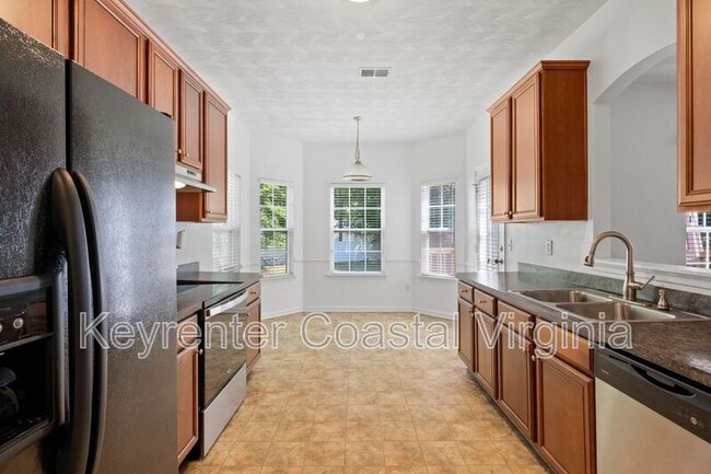 Photo - 16221 Farah Ct