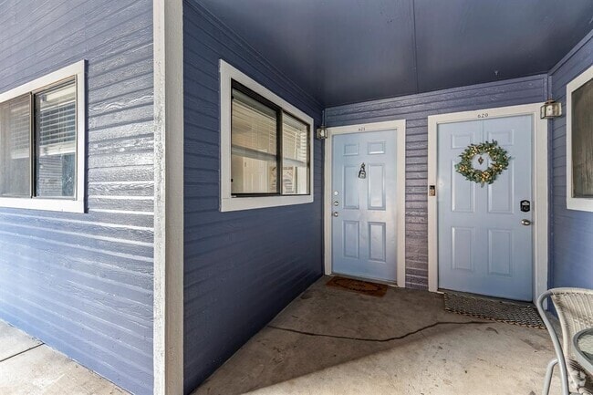 Building Photo - 2500 Burleson Rd Unit 621 Rental