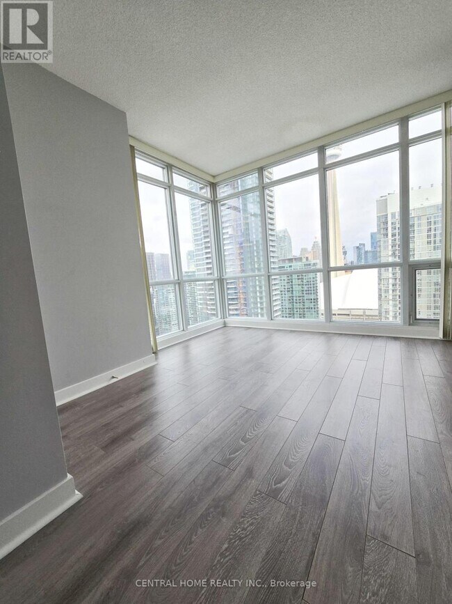 Photo - 15 Fort York Blvd Unit 3906