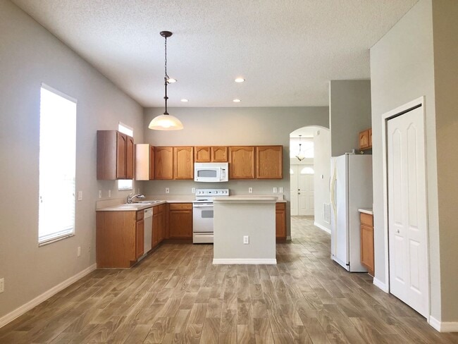 Photo - GREAT OVIEDO HOME WITH SOUGHT AFTER SCHOOLS