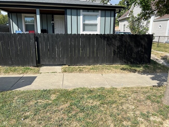 Building Photo - 304 N Linwood Ave Rental