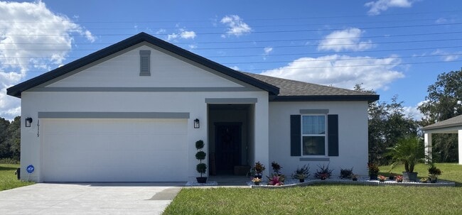 Building Photo - 16119 Florets Dr Rental