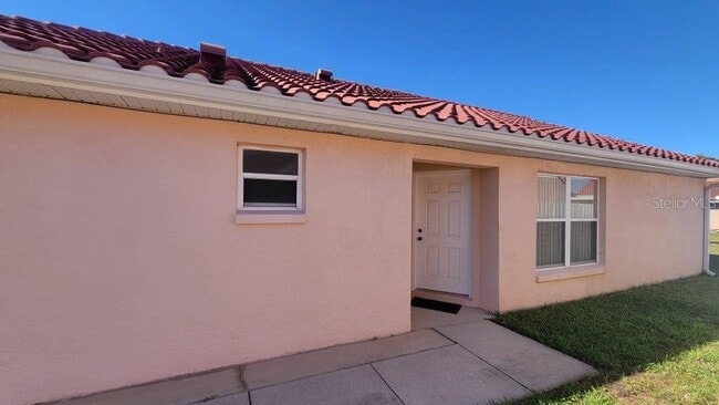 Photo - 2405 Condado Ct