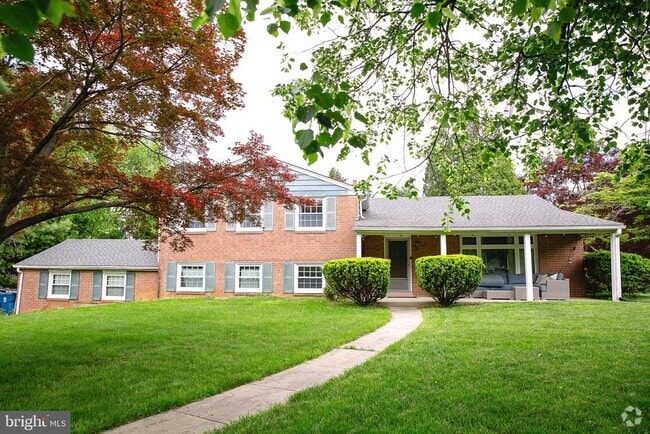 Building Photo - 1395 Varnum Dr Rental