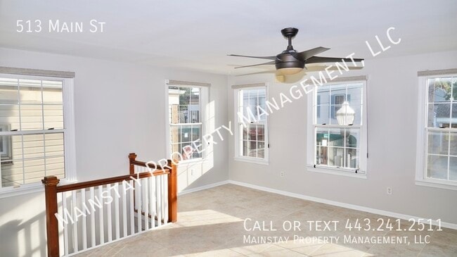 Photo - 513 Main St