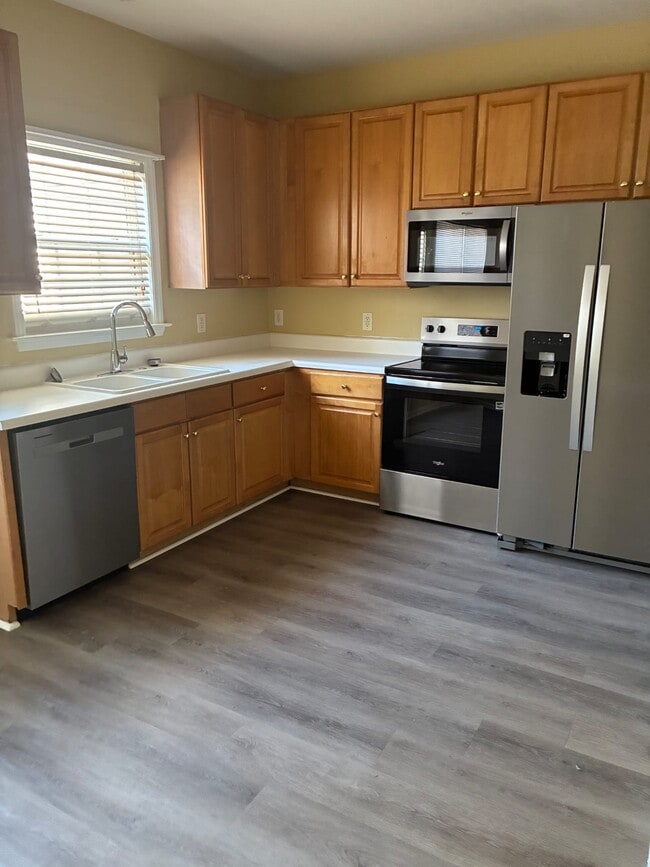 Photo - 2845 Bennington Dr