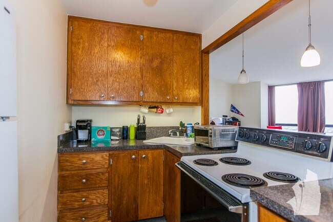 Photo - 5415 N Sheridan Rd Unit 4703