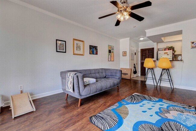 Photo - 4515 Briar Hollow Pl Unit 215