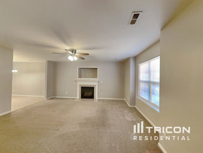 Photo - 4805 Canipe Dr