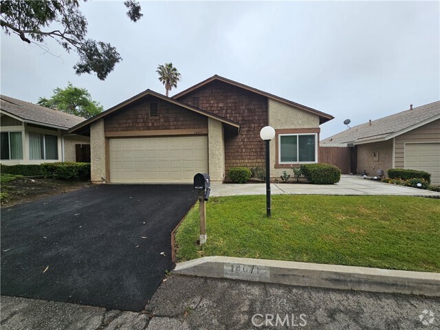 Building Photo - 14071 Fenton Ln Rental