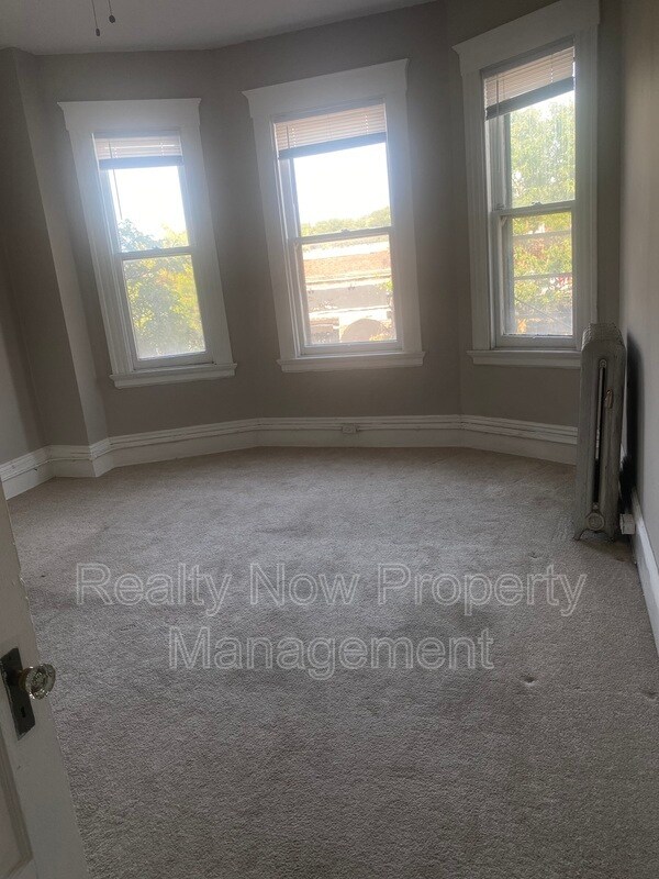 Photo - 4088 Erie St