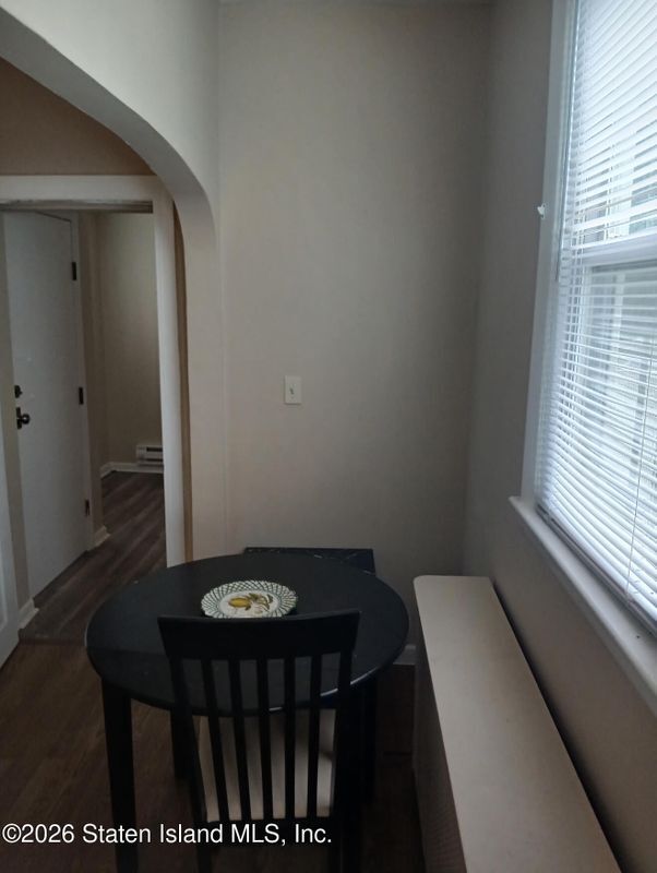 24 Clinton Ave Unit 1