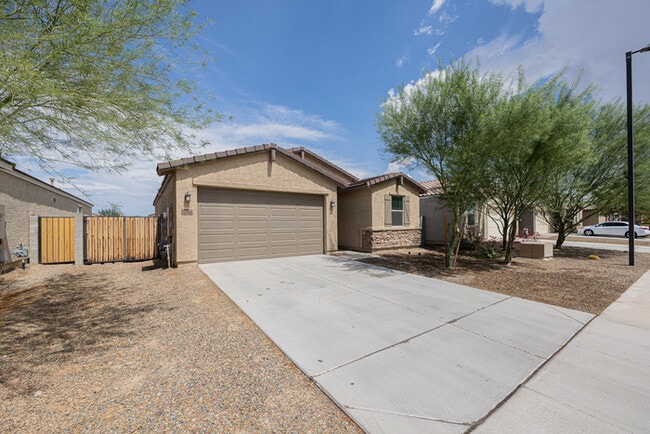 Building Photo - 12448 W Gardenia Ct Rental