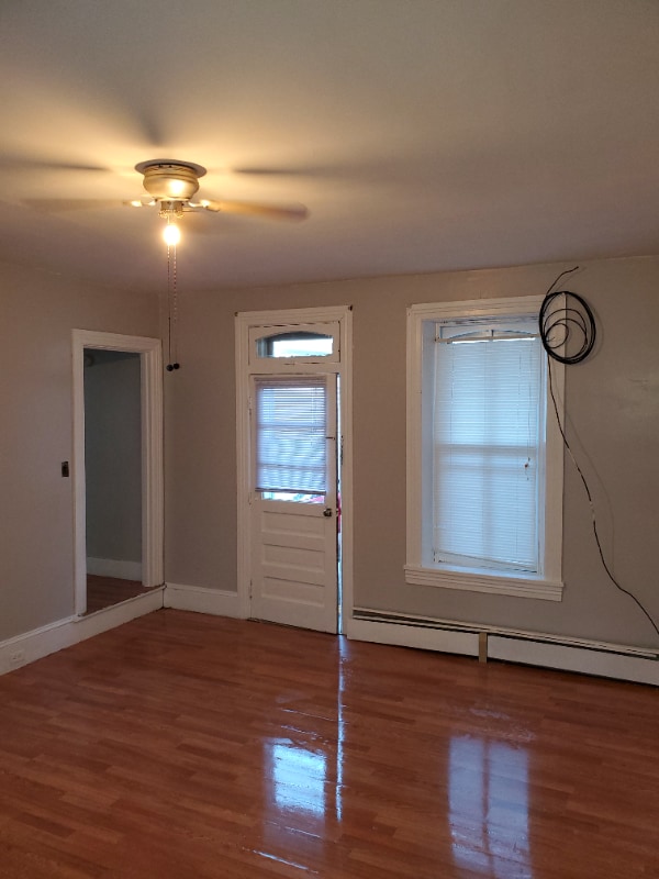 Photo - 218 Walnut St