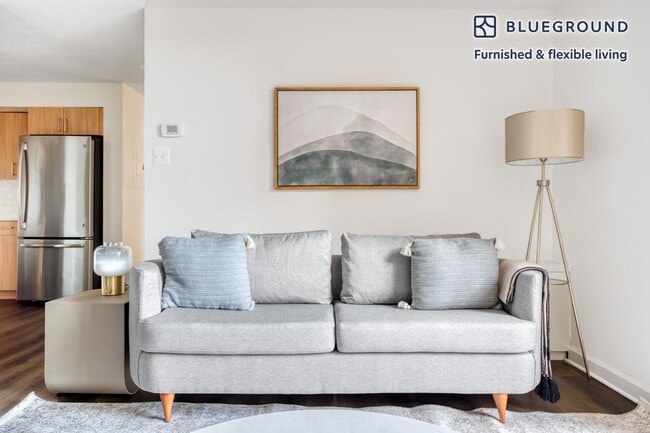 Photo - 801 15th St S Unit FL12-ID429