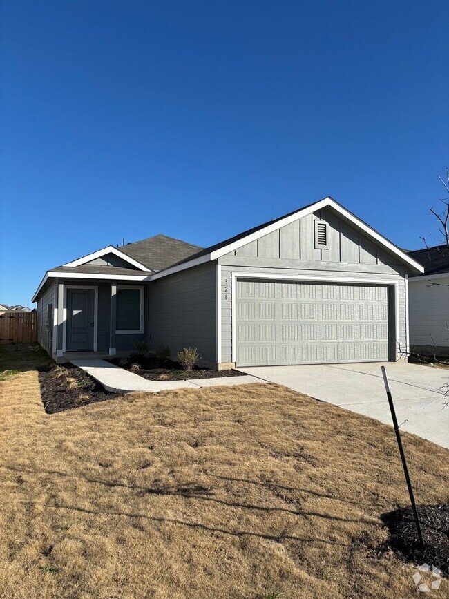 Building Photo - 3 Bedroom 2 Bathroom Jarrell Home