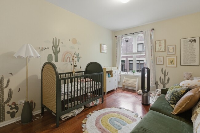 Photo - 1323 S Indiana Ave