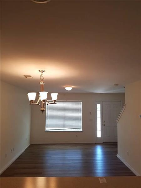 Photo - 125 Fairgreen St