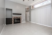 2BR,2BA-978SF