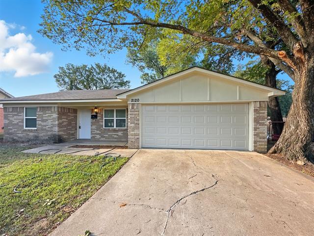 Photo - 2120 Vickie Dr
