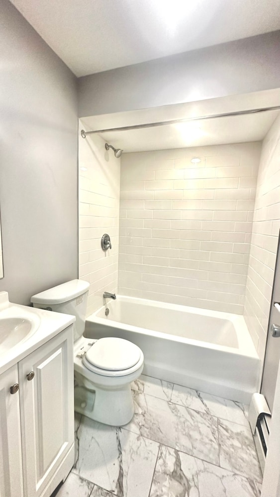 Photo - 6954 N Sheridan Rd Unit 312