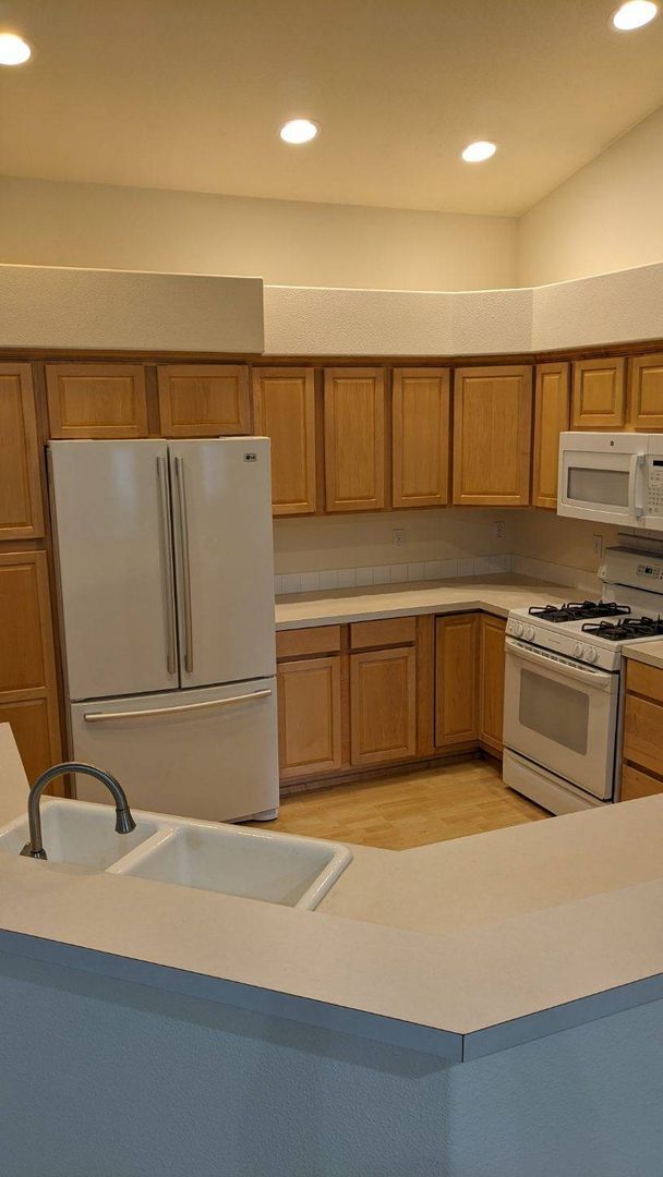 Photo - Spacious 3 bedroom in Lacey!