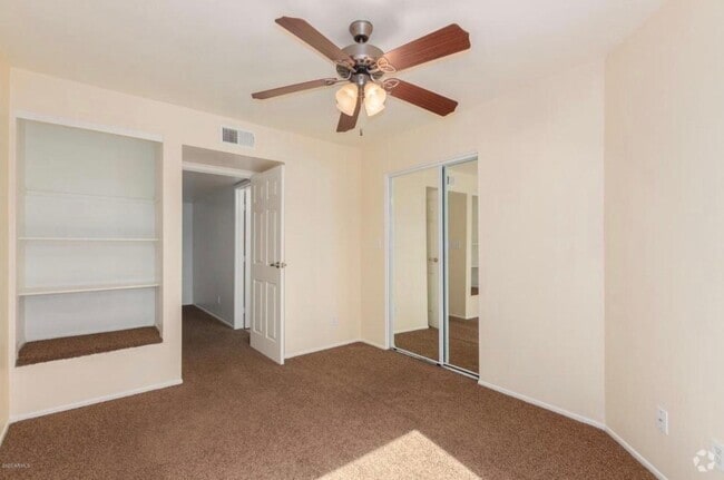 Building Photo - 985 N Granite Reef Rd Unit 177 Rental