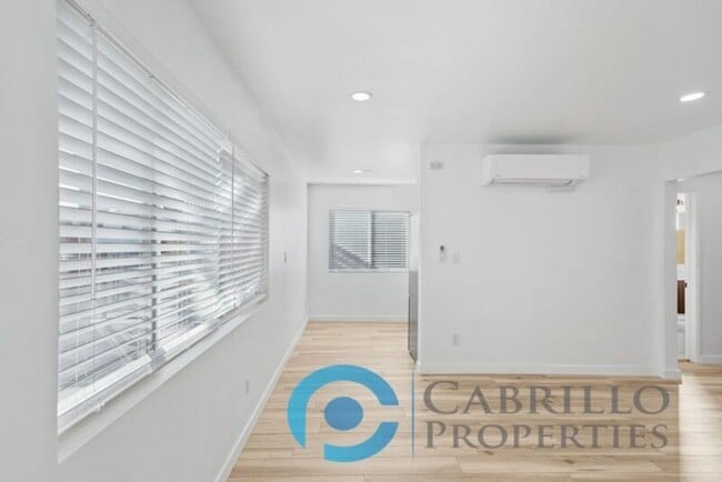 Building Photo - 4669 34th St Unit 6 Rental