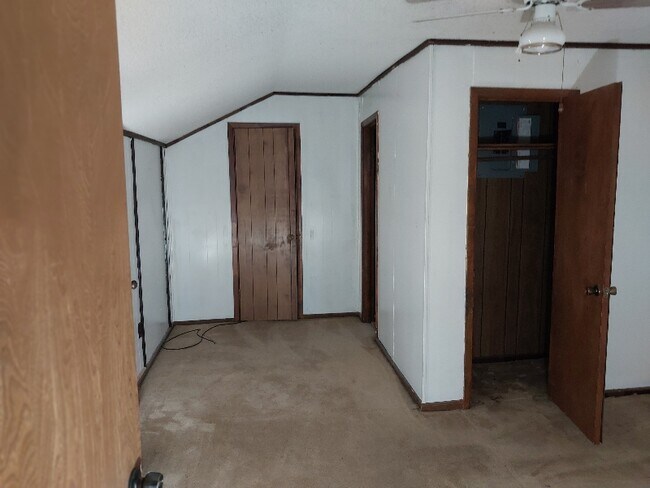 Photo - 107 South St Unit 2