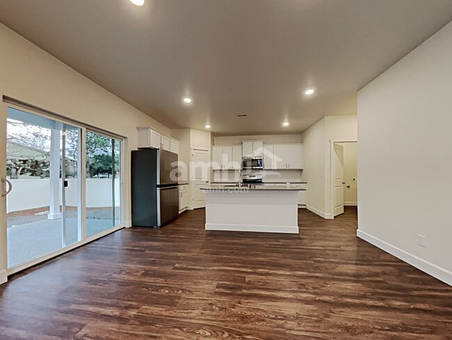 Photo - 30826 SE 418th St