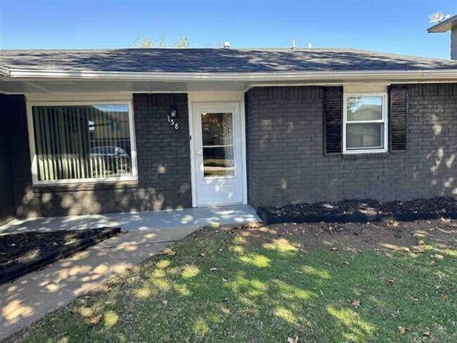 Photo - 158 SW 69th St