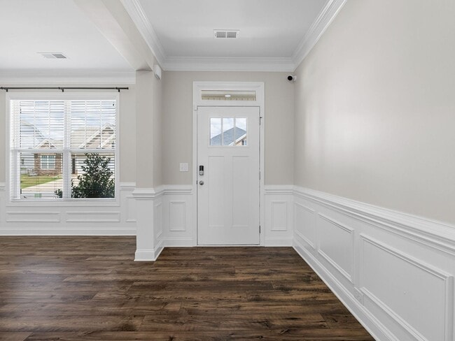 Photo - Premier Greenville Living: Stunning 4 Bed (Master on the Main), 3.5 Bath Home, NO APPLICATION FEE...