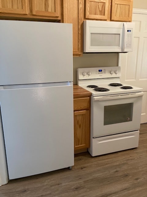 Photo - 115 W 13th St