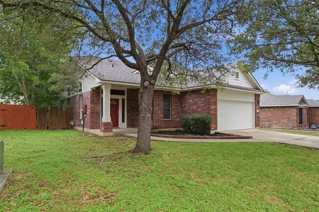 Photo - 3901 Whitey Ford Way