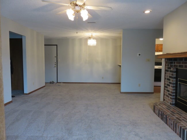 Photo - 4805 86th St Unit 29