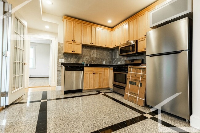 Photo - Walk to BU. Central Coolidge Corner Locati...