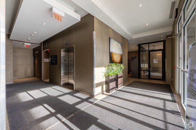 Hall d'entrée - Regency on Main