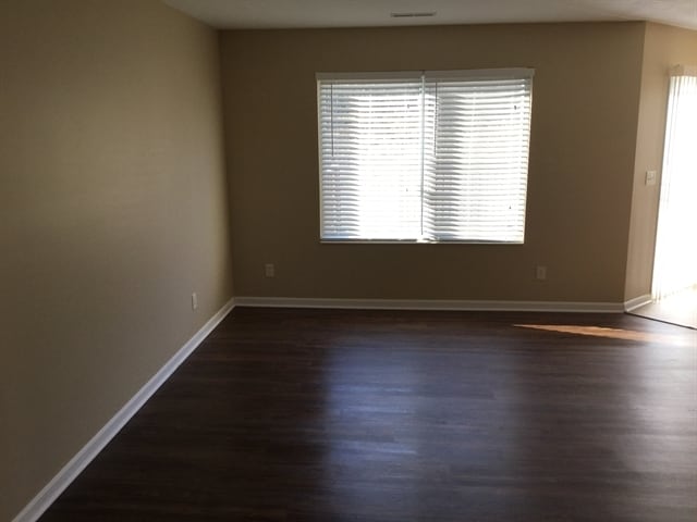 Photo - 5887 Hayden Dr