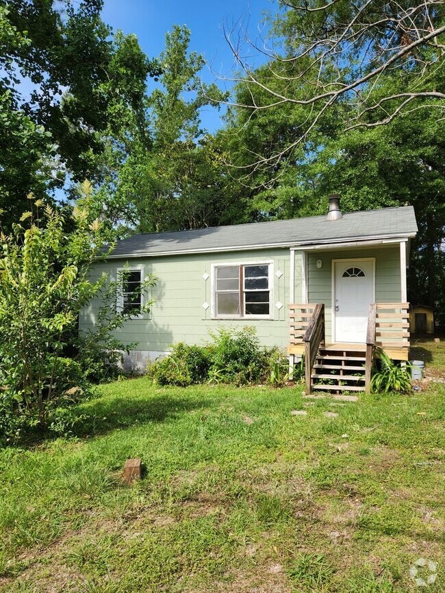 Building Photo - Single Family 2 bed 2 bath Rental