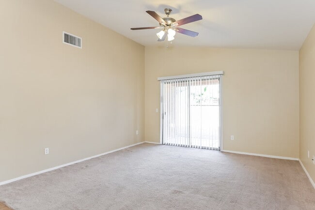 Photo - 7016 W Dupont Way