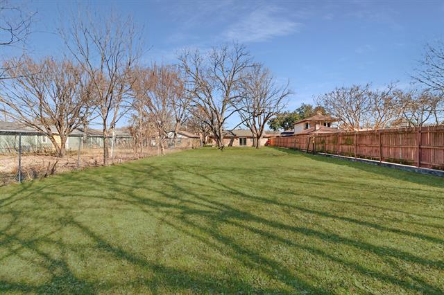 Photo - 2221 SE 14th St