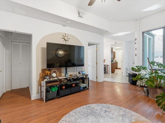 Photo - 207 19th St Unit 1